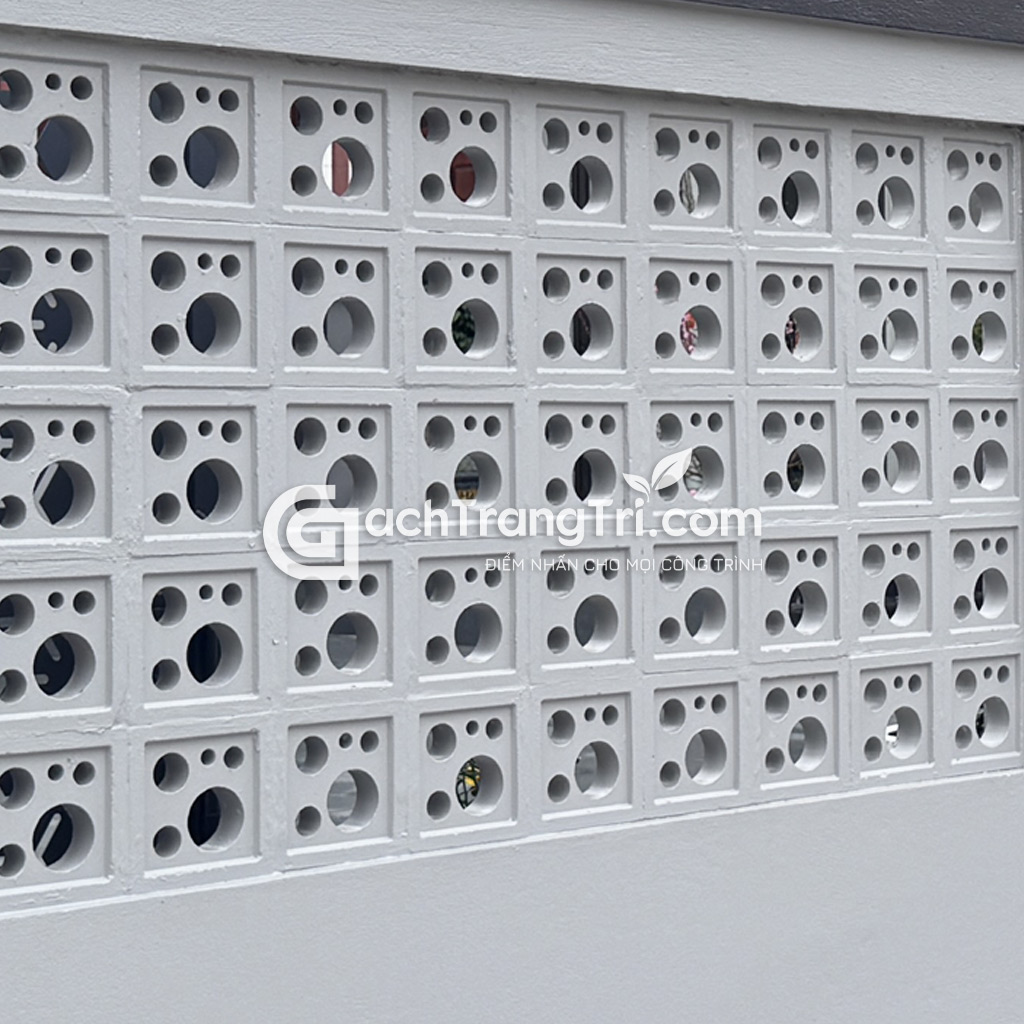 Gạch thông gió xi măng 5 lỗ tròn